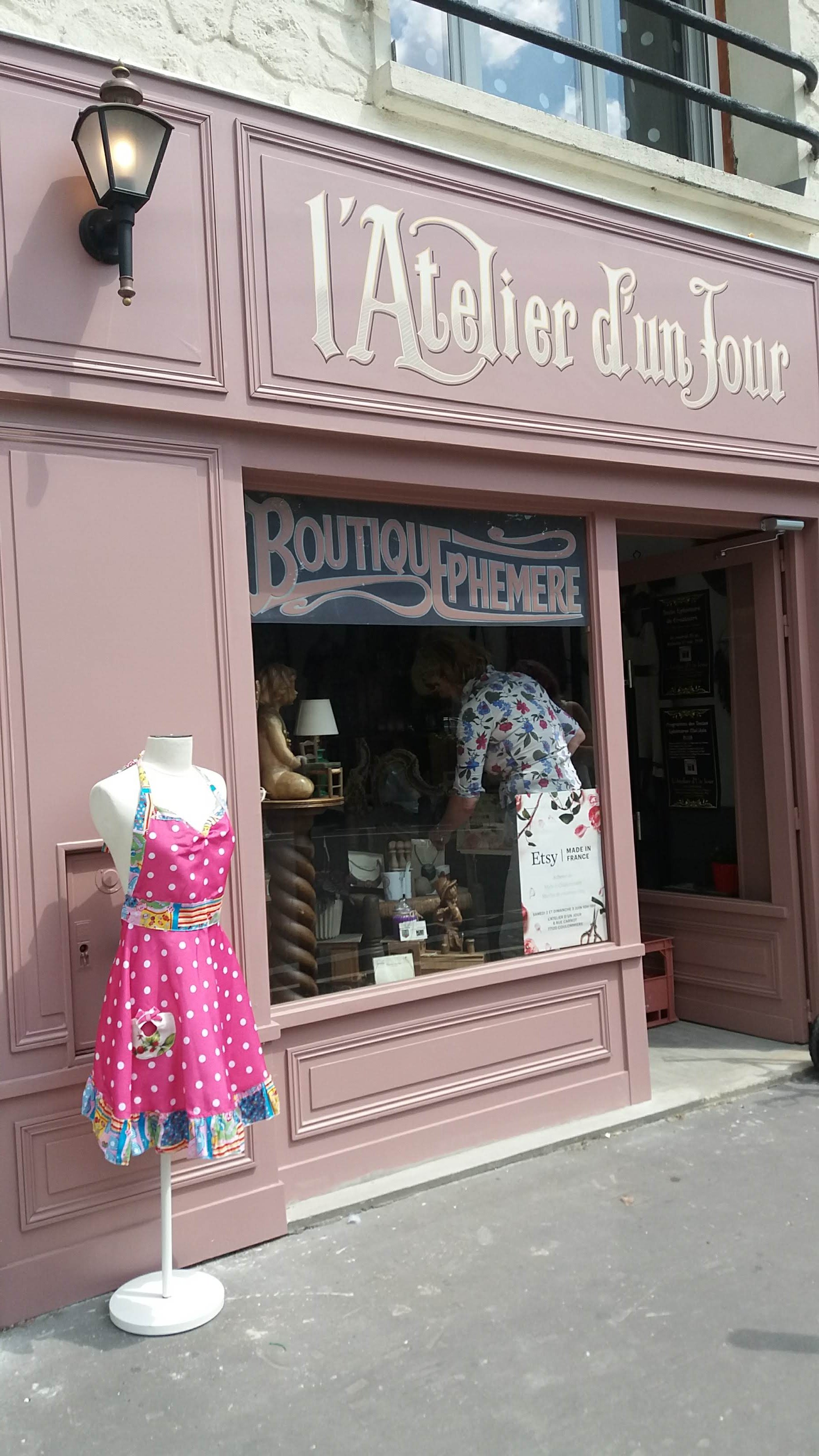 La saison éphémère Devanture de la boutique éphémère